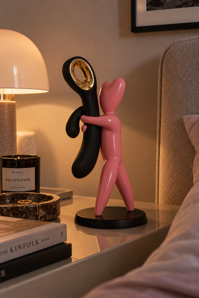 THE HUG PLEASURE - SCULTURA + DIONISIO | MORELOVE X DIOSA