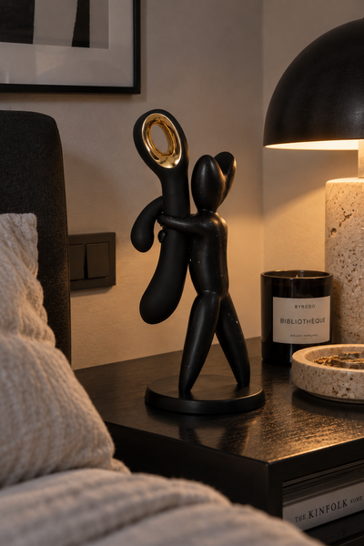 THE HUG PLEASURE - SCULTURA + DIONISIO | MORELOVE X DIOSA