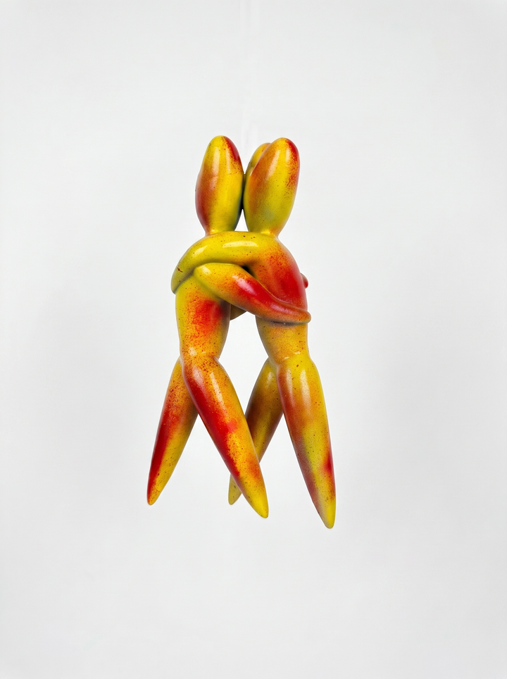 The Football Hug — Quando il giallo abbraccia il rosso