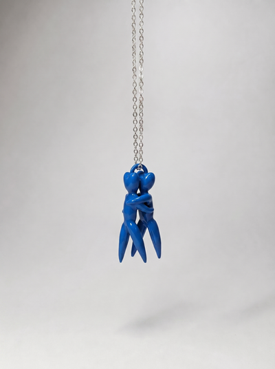 The Hug Pocket — collana blu